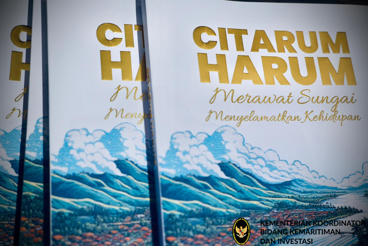 Capaian Keberhasilan Program Citarum Harum, Kemenko Marves Luncurkan Buku