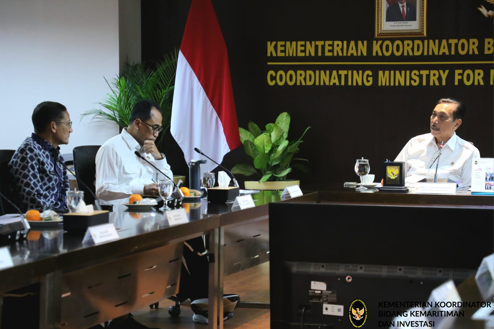 Menko Rakor Optimalisasi Aktivitas Bisnis Kapal Asing di Nipa Transshipment Anchorage Area (NTAA) dan Benoa Cruise Terminal (Pic.Dep1) di Kantor Maritim