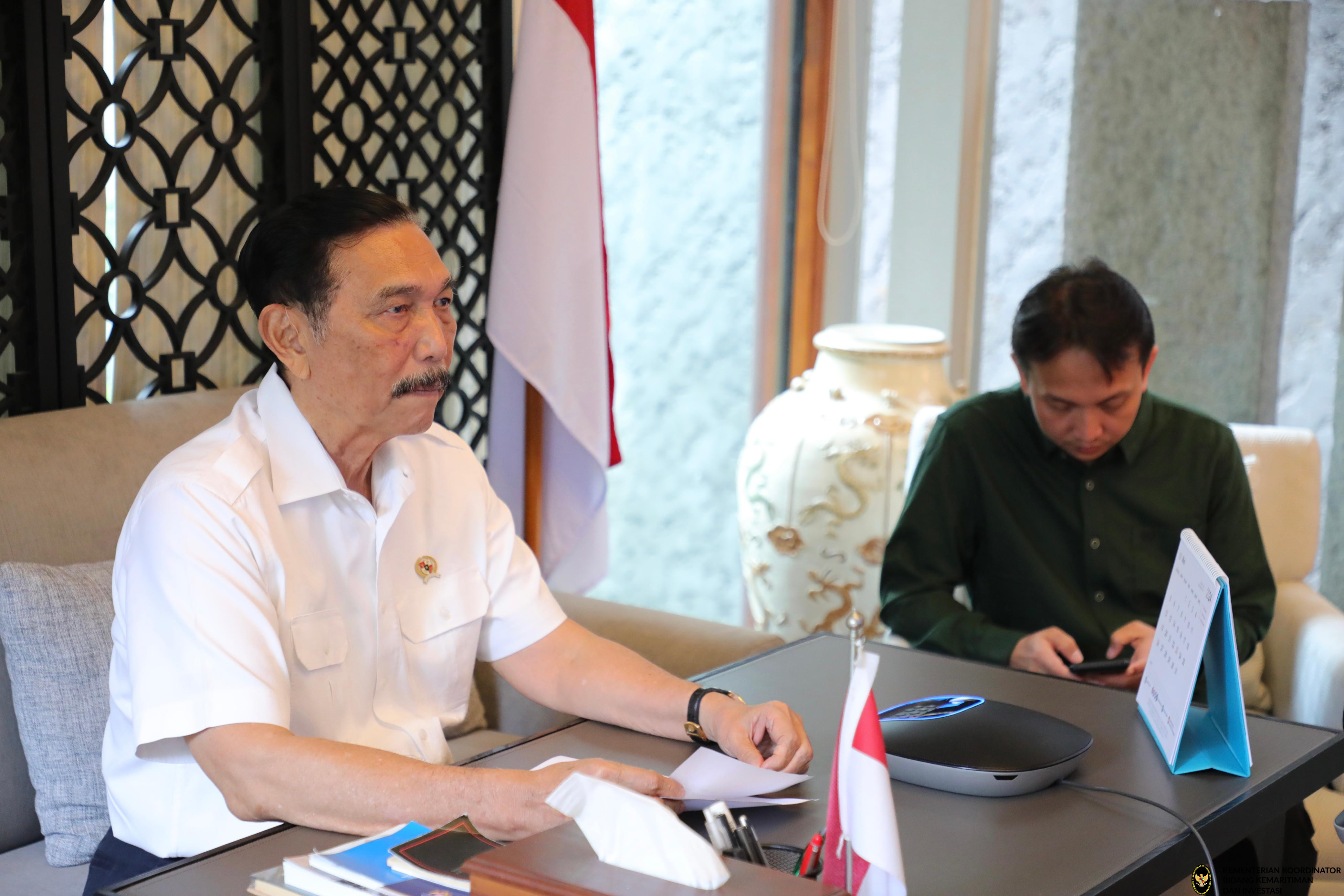 Menko Luhut Vidcon Rakor Pembahasan Persiapan Peluncuran Govtech dan Progres Penyediaan Anggaran serta Perkembangan Digital ID