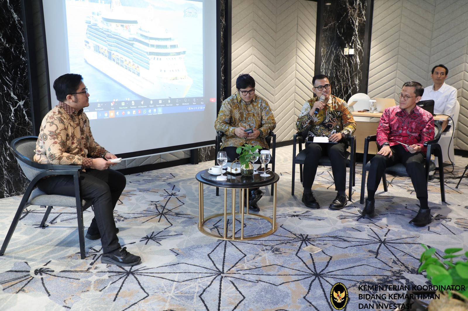 Kemenko Marves Tingkatkan Industri Maritim Nasional Melalui Asuransi Kapal Berbendera Indonesia