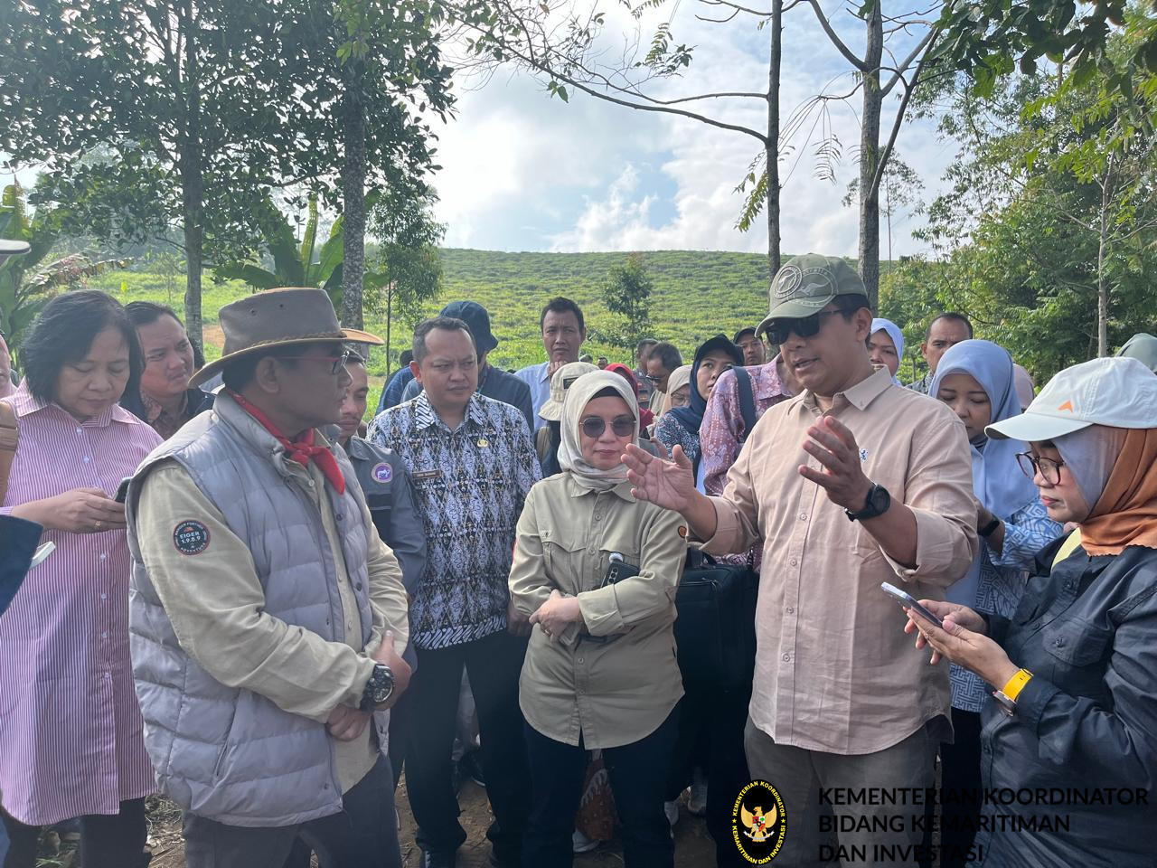 Kemenko Marves Koordinasikan Pengembangan Pertanian Terpadu di Kabupaten Garut