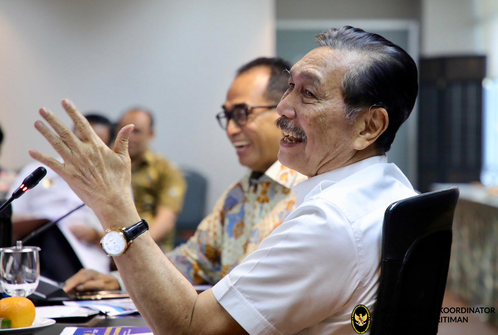 Rapat Koordinasi Angkutan Sewa Khusus bersama Menteri Perhubungan