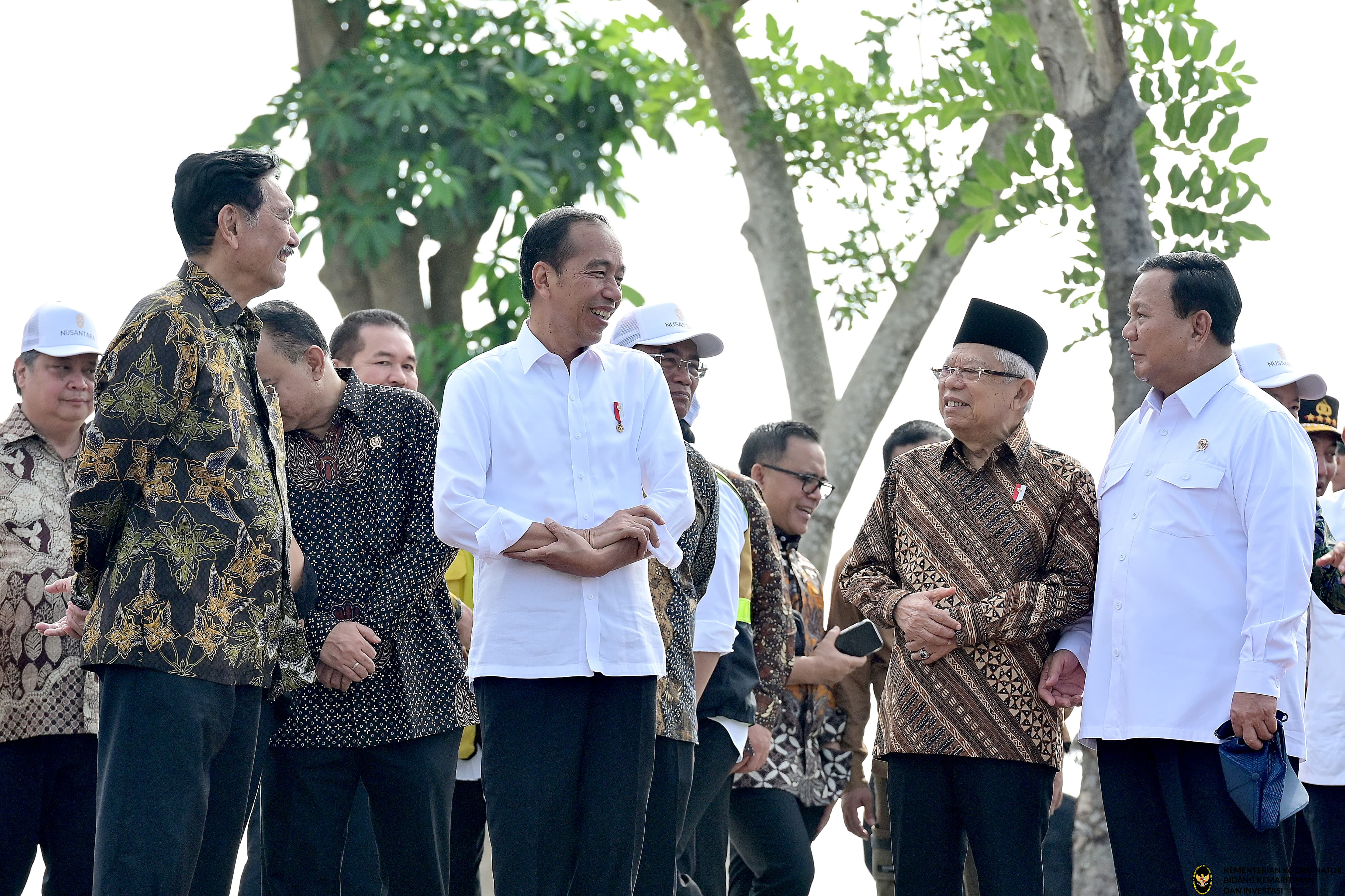 Menko dan Para Menteri Bersama Presiden, Tinjau Embung, Sumbu Kebangsaan, IKN, Kalimantan Timur