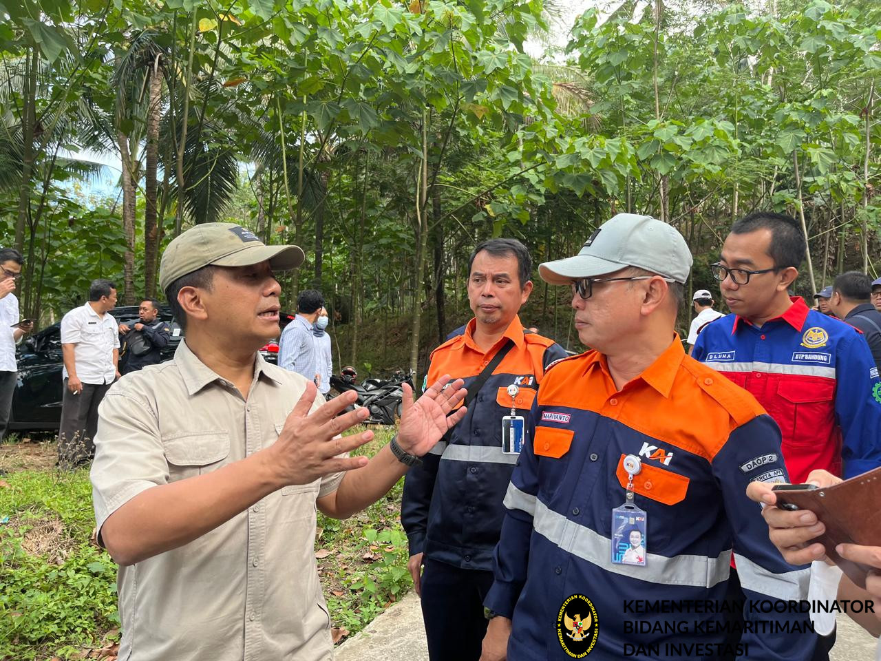 Dorong Potensi Wisata di Kabupaten Pangandaran, Kemenko Marves Koordinasikan Reaktivasi Jalur Kereta Banjar-Cijulang