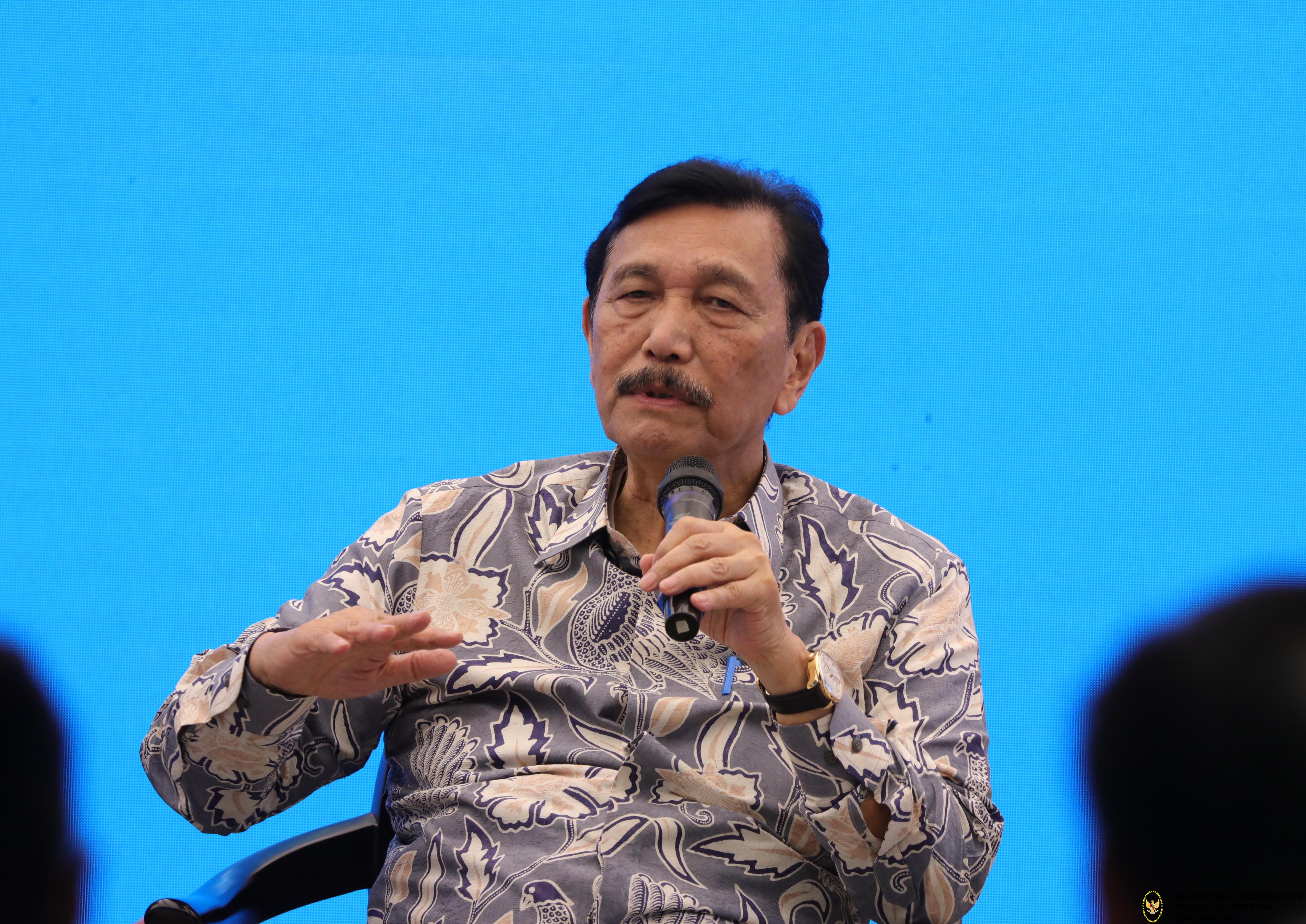 Menko Marves Menghadiri Acara 15TH KOMPAS 100 CEO FORUM di Istana Garuda IKN, Kalimantan Timur